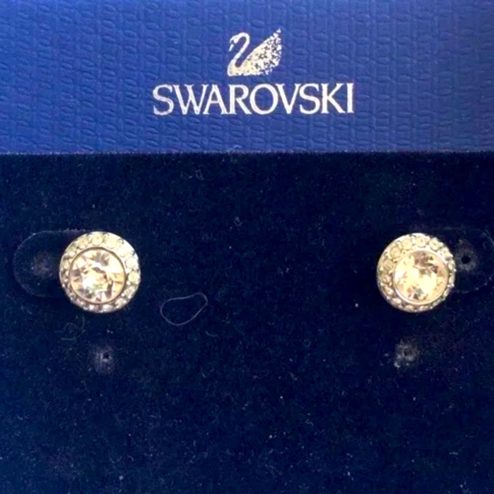 ANGELIC Earring Silver-Tone Crystal Circle Studs